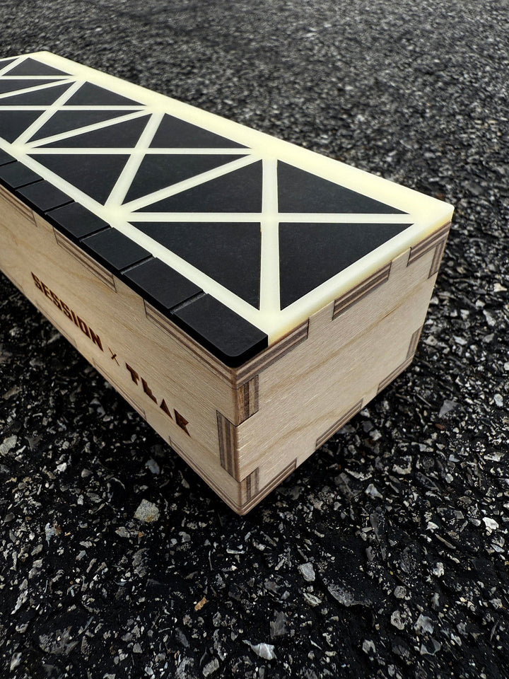 Session Fingerboards Wooden Fingerboard Ramp - "Grind Box"