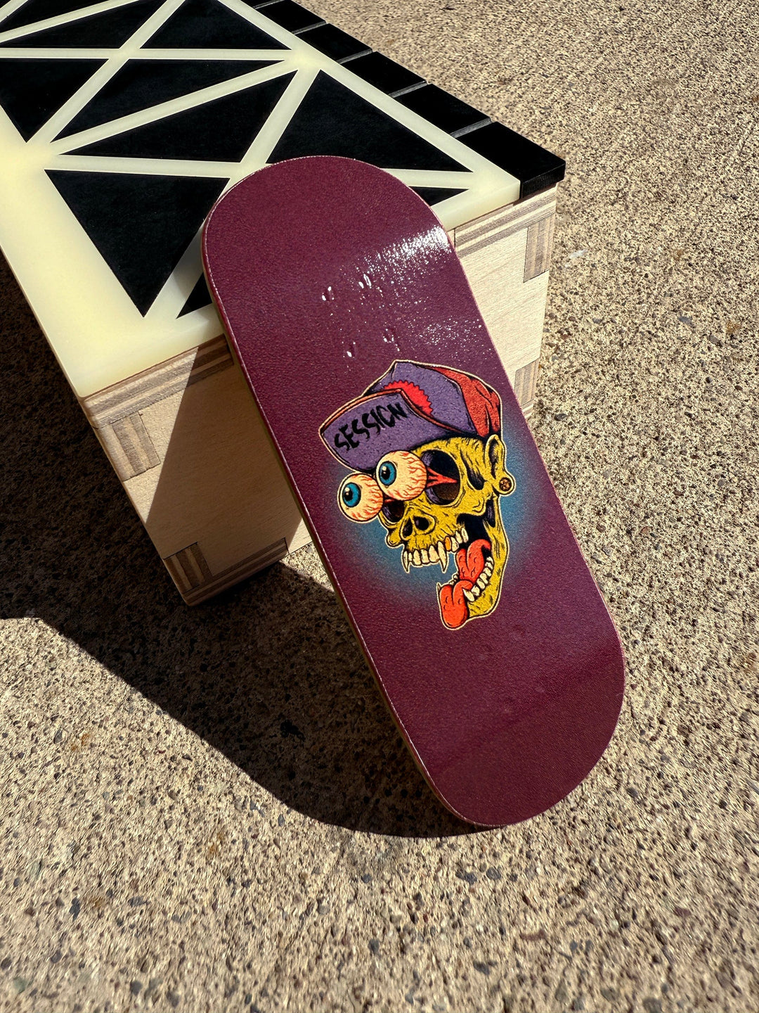 Session Fingerboards SESSION x TUIBZ Collab Decks - BROKEN (Maroon) - 32mm OR 34mm