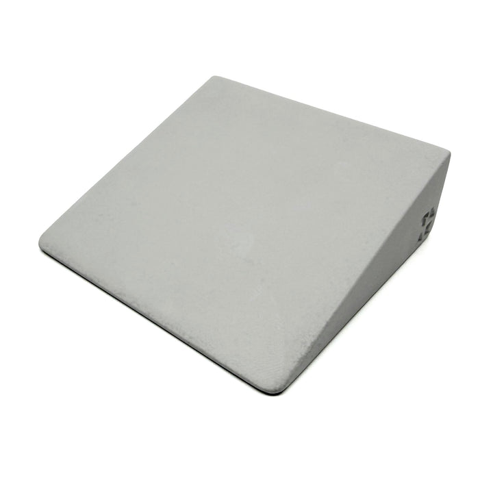 Teak Tuning - Monument Series BLEM Monument Series Concrete Lowboy 1.0 Kicker Ramp, Small - 3" Long, 1" Tall - "Sterling Gray" Colorway - FINAL SALE