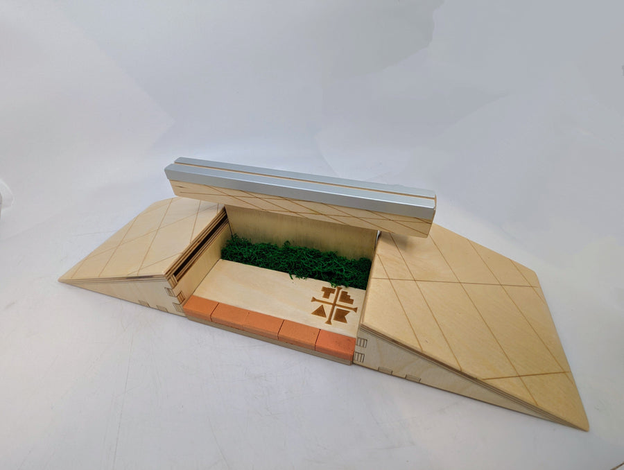 Wooden Skate Park (Teak X WoodOn Collab) – Teak Tuning Pro Fingerboards