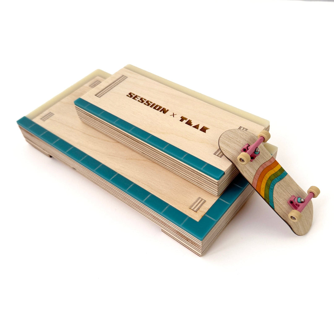 Session Fingerboards Pocket Manual Pad - Mini Wooden Fingerboard Obstacle with Acrylic Coping