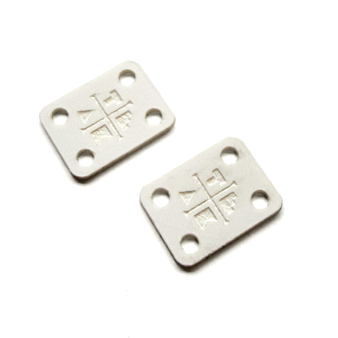 Teak Tuning Acrylic Slim Riser Pad Kit (Includes 8 Long Screws) - White Snow