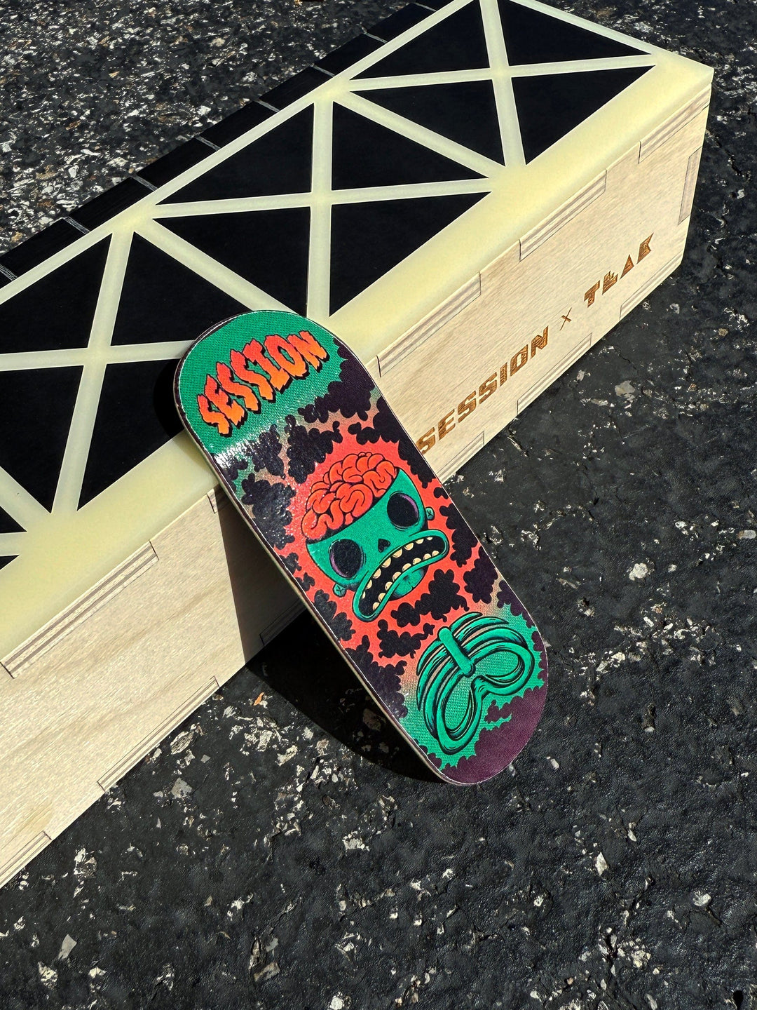 Session Fingerboards SESSION x TUIBZ Collab Decks - SHOCK (Teal) - 32mm OR 34mm