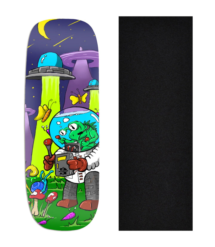 Teak Tuning Heat Transfer Graphic Wooden Fingerboard Deck, "Alien Research" Boxy Deck