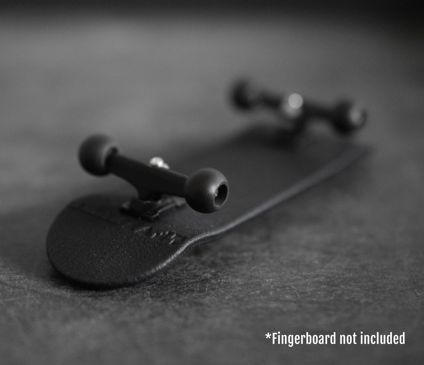 Apex Globe Wheels 61D Urethane ABEC9 Bearings "Black Hole" Teak Tuning Pro Fingerboards